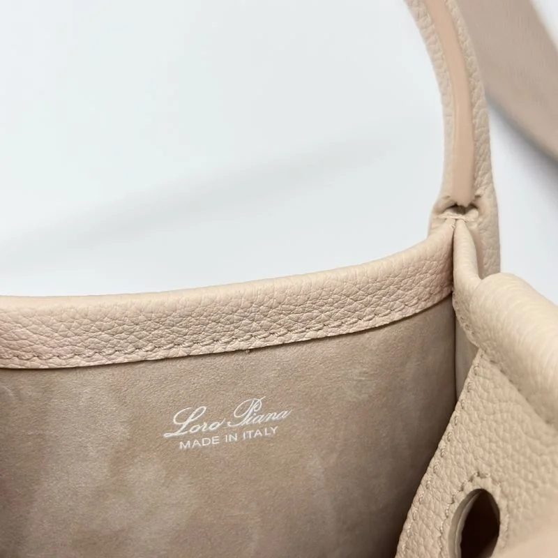 FlexibleFit Loro Piana Bucket Bags 49430
