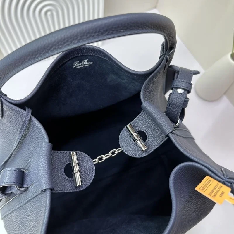 Loro Piana Bucket Bags Stylish 44485