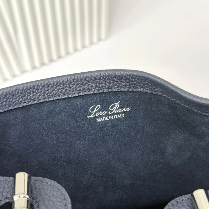 Loro Piana Bucket Bags Stylish 44485