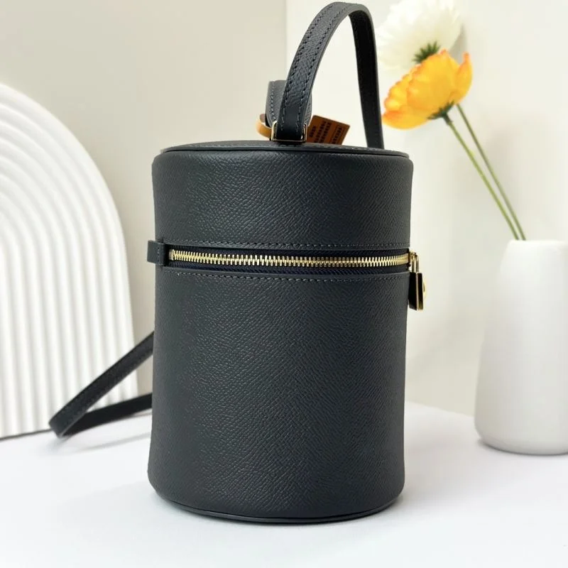 QuickDry Loro Piana Bucket Bags 44484