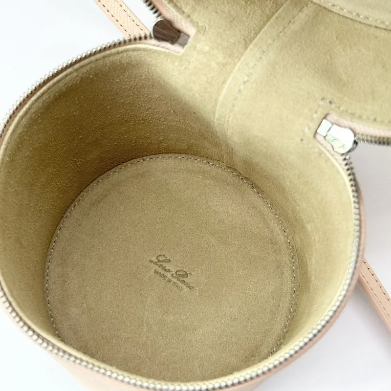 Lightweight Loro Piana Bucket Bags 44479