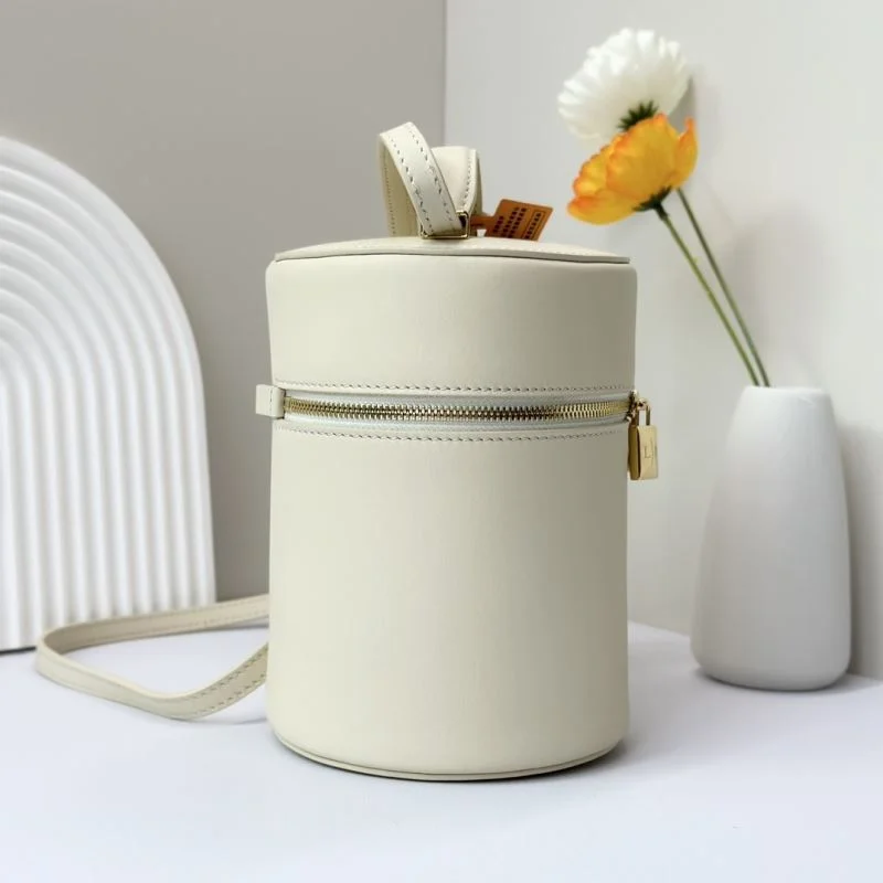 Compact Loro Piana Bucket Bags 44475