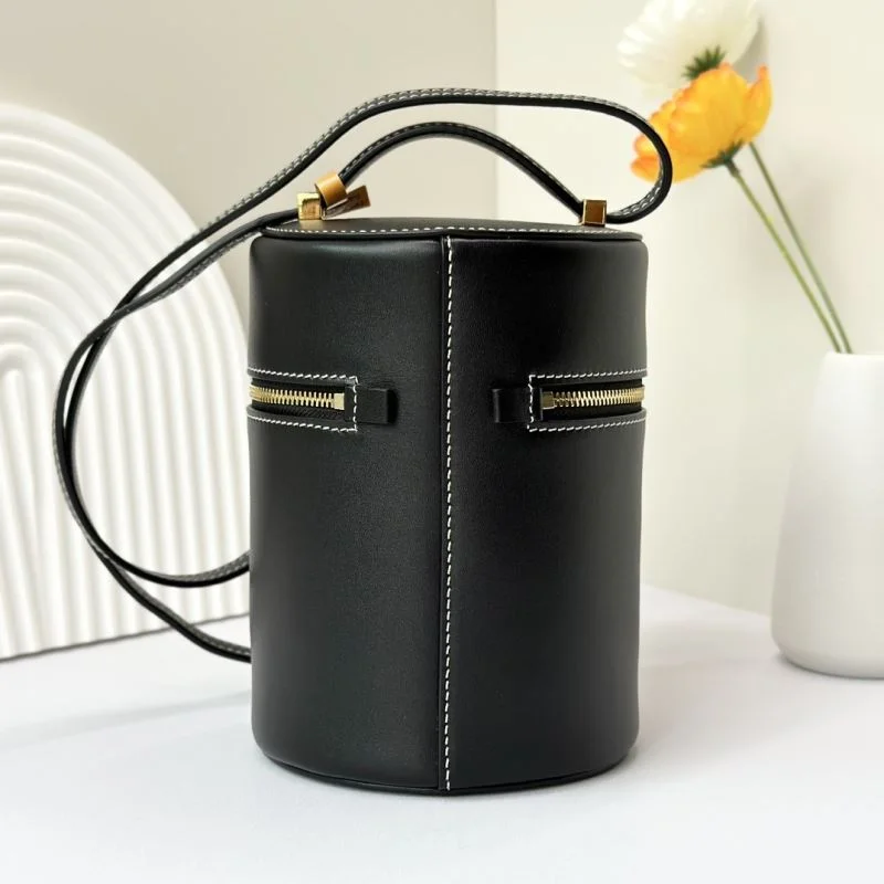 Loro Piana Bucket Bags Chic 44464