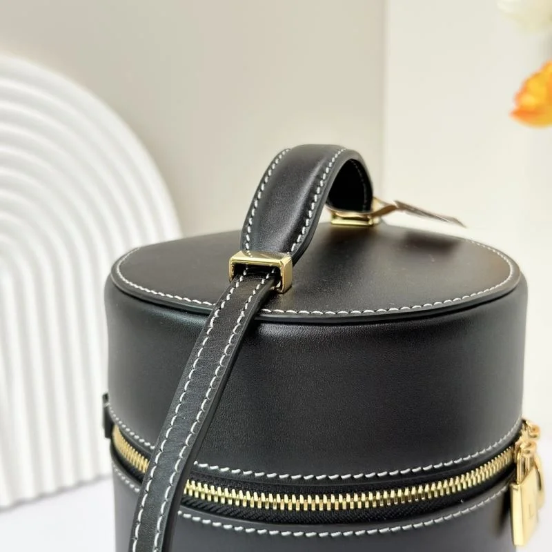 Loro Piana Bucket Bags Chic 44464