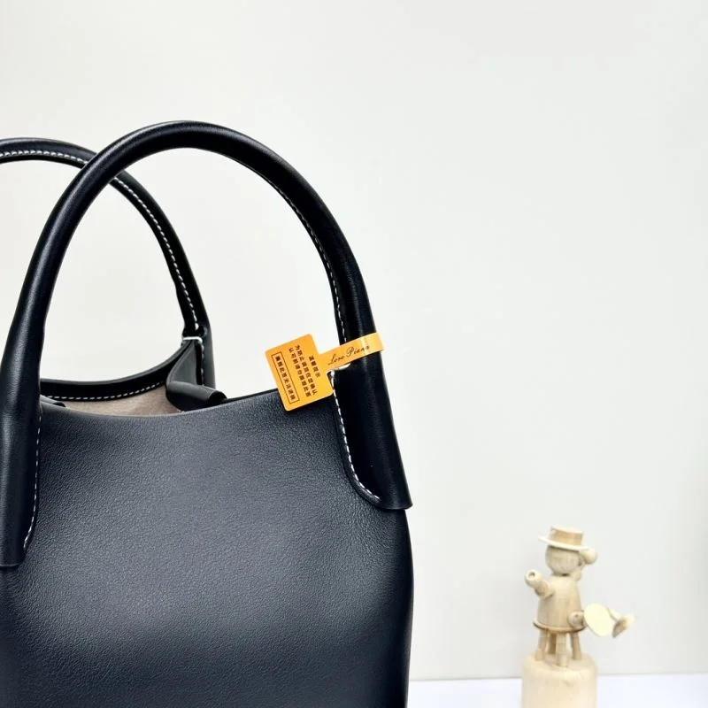 Tailored Loro Piana Bucket Bags 44372