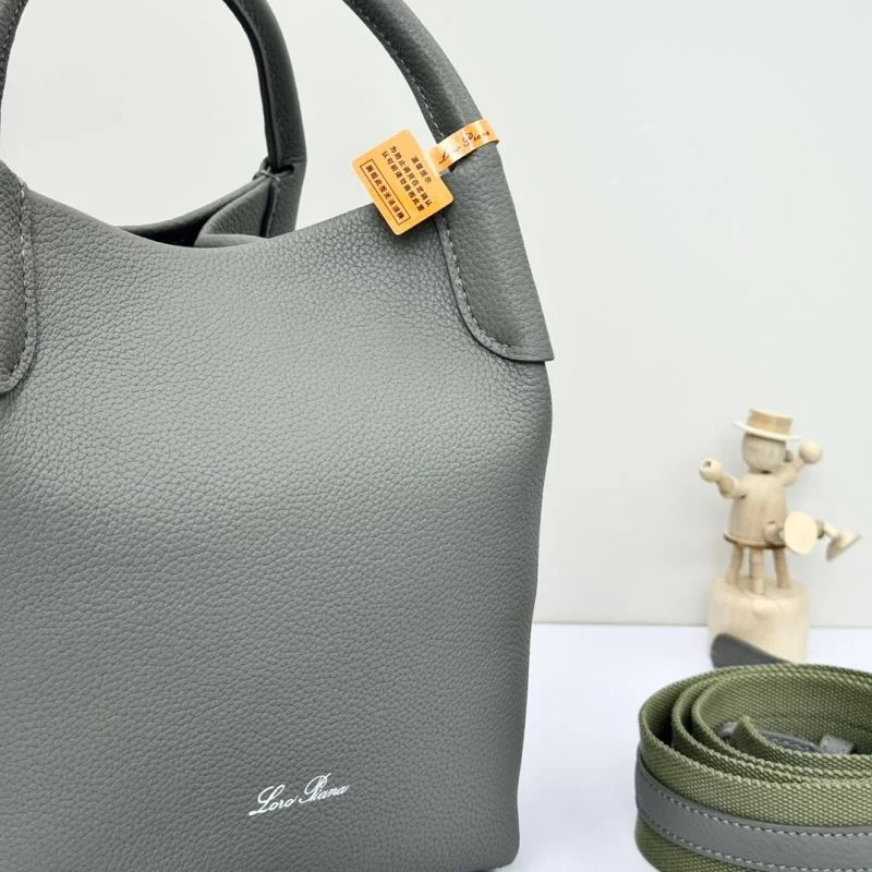 Timeless Loro Piana Bucket Bags 44366