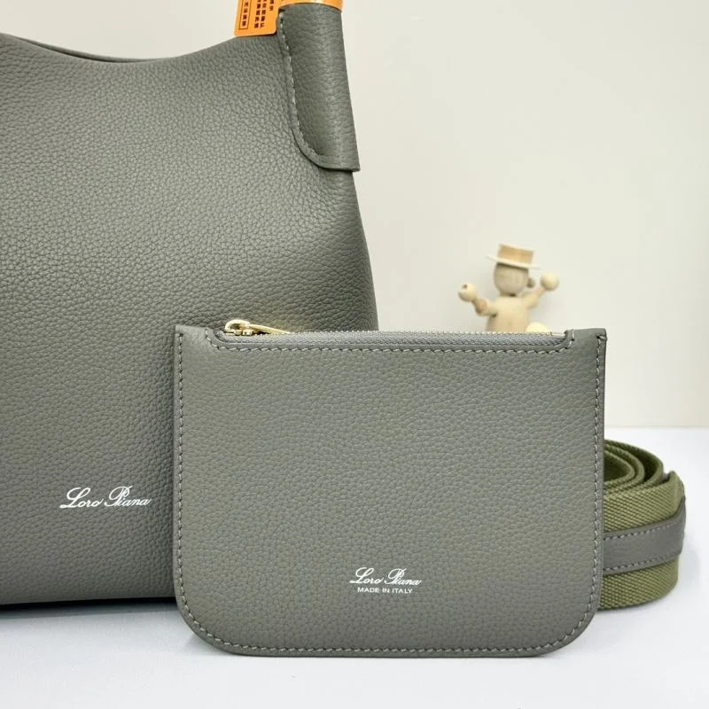 Timeless Loro Piana Bucket Bags 44366