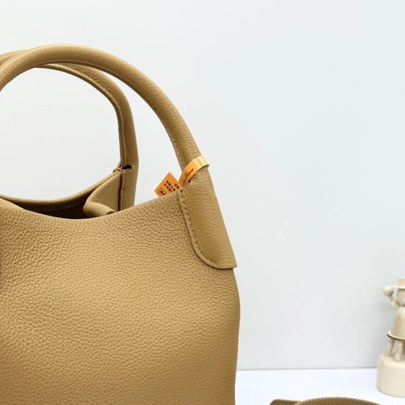 Minimalist Loro Piana Bucket Bags 44363