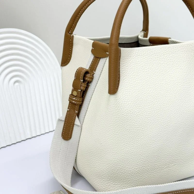 Durable Loro Piana Bucket Bags 44370