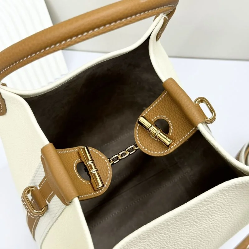 Durable Loro Piana Bucket Bags 44370