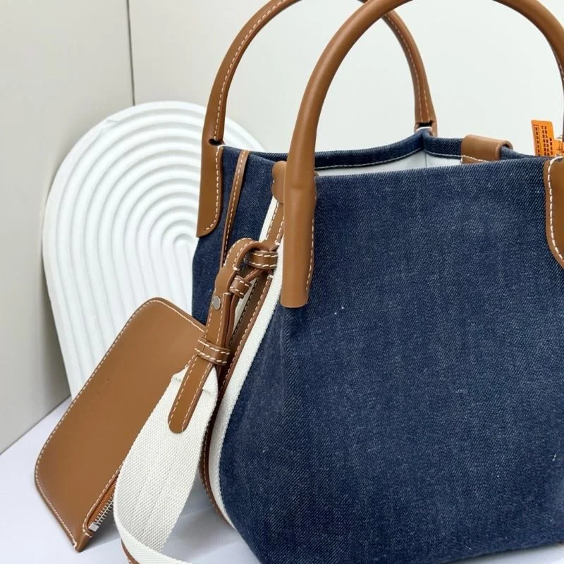 Loro Piana Bucket Bags TimelessDesign 44356