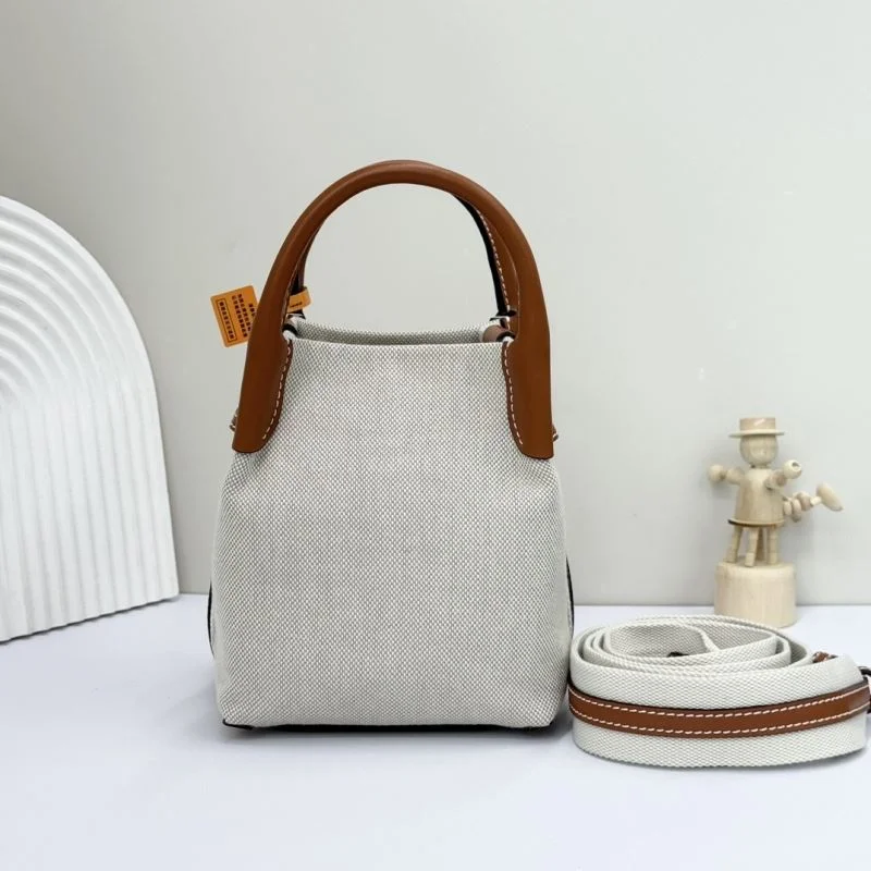 Loro Piana Bucket Bags Comfortable 44351