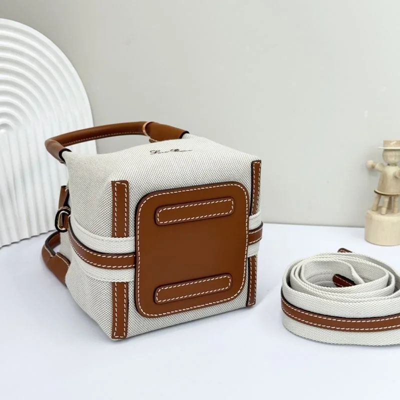 Loro Piana Bucket Bags Comfortable 44351