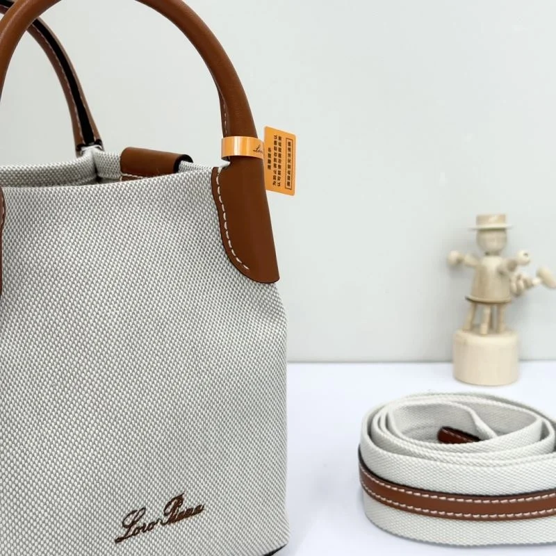 Loro Piana Bucket Bags Comfortable 44351