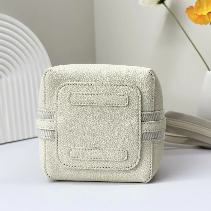 Trendy Loro Piana Bucket Bags 44457
