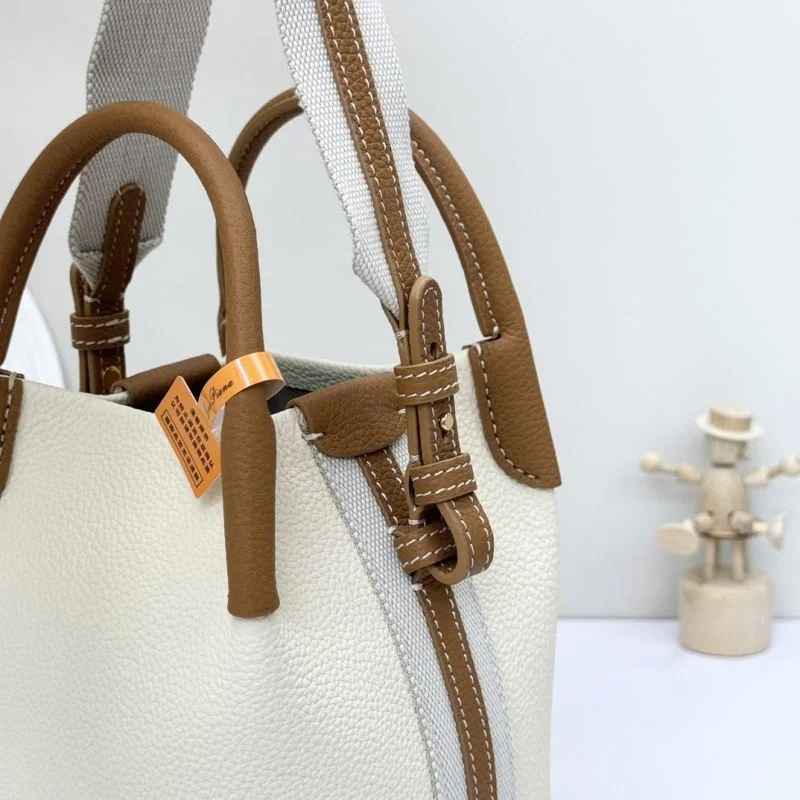 Loro Piana Bucket Bags EyeCatching 44340