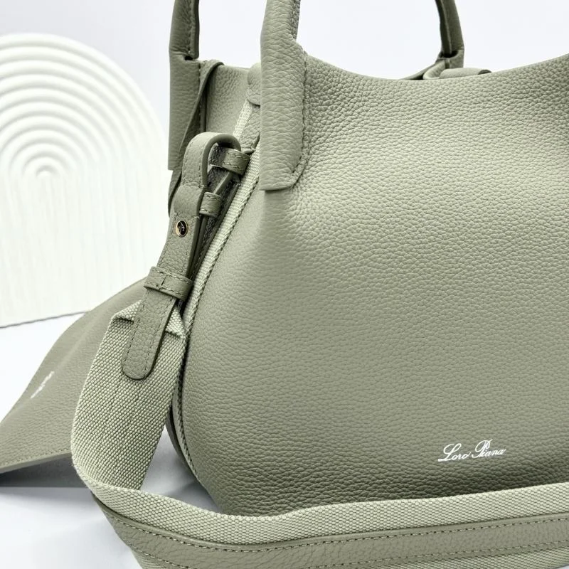 Loro Piana Bucket Bags Stretchable 44384