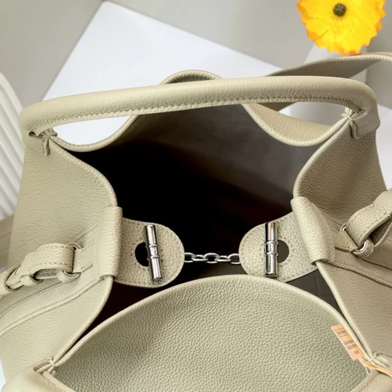 Loro Piana Bucket Bags WellDesigned 44330