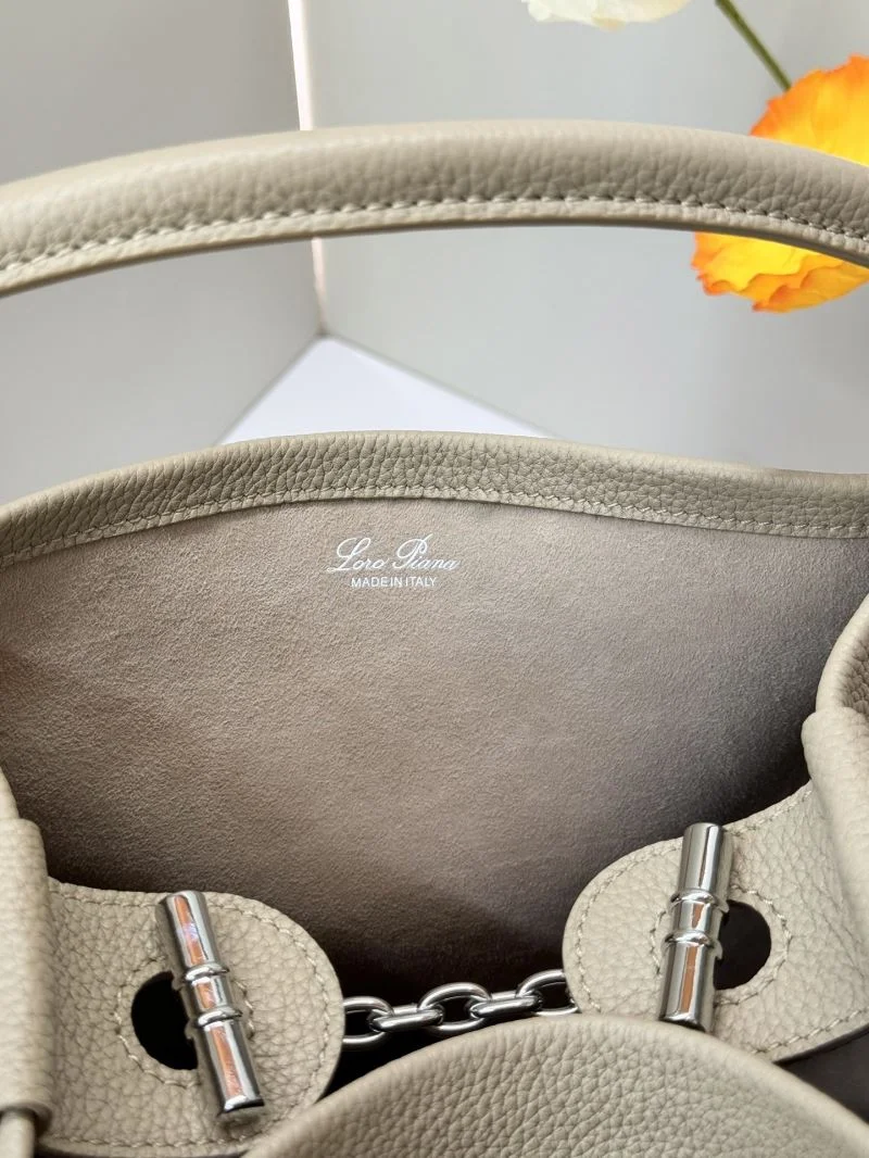 Loro Piana Bucket Bags WellDesigned 44330