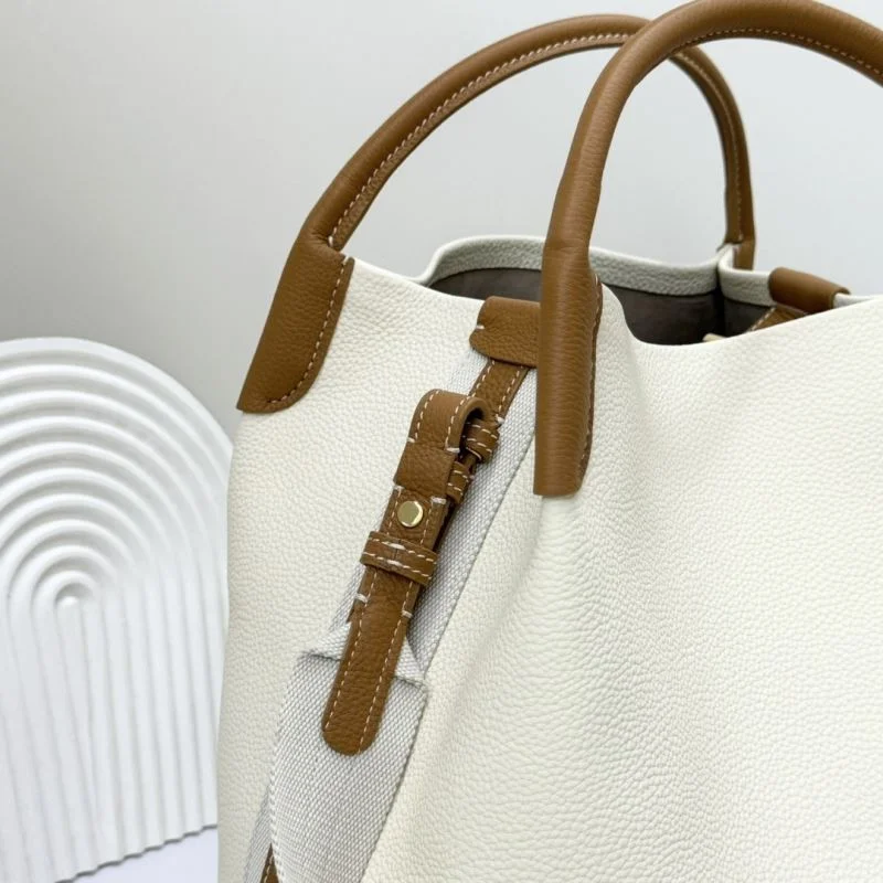 Loro Piana Bucket Bags Modern 44335