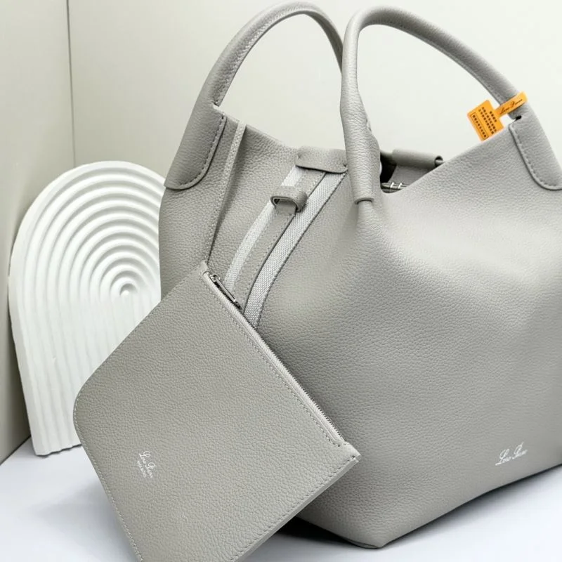 FashionForward Loro Piana Bucket Bags 44328