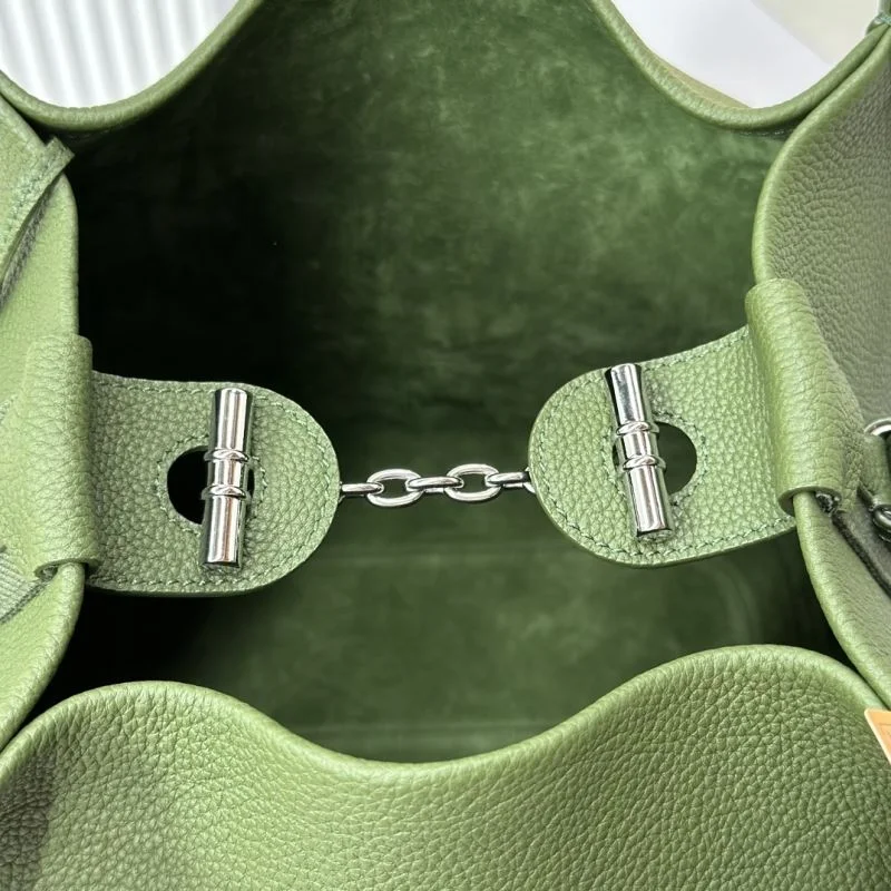 Loro Piana Bucket Bags Comfortable 44354