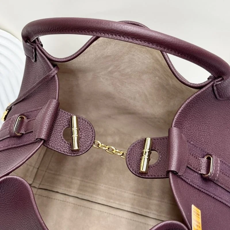 WellDesigned Loro Piana Bucket Bags 44317