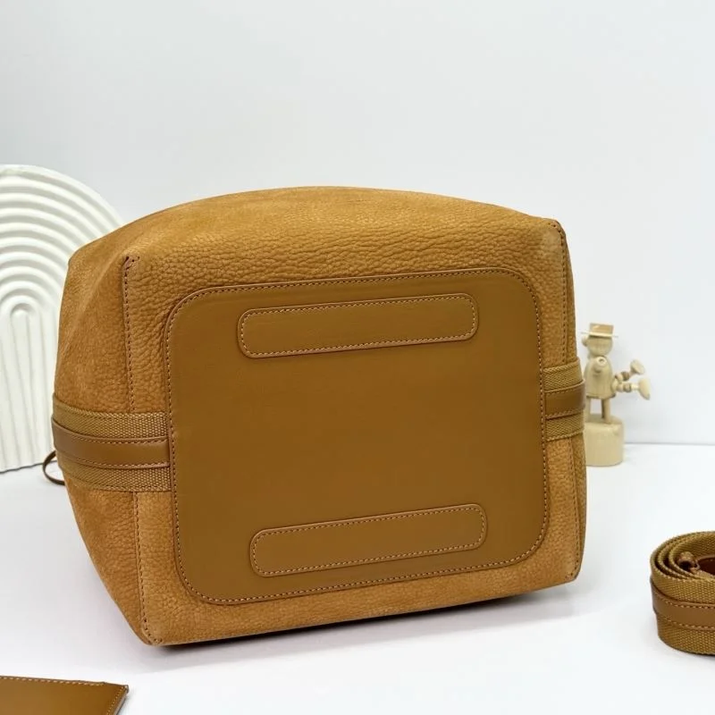 Modern Loro Piana Bucket Bags 44349