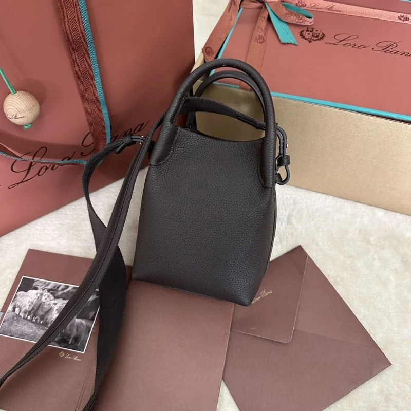 Loro Piana Bucket Bags SmoothTexture 44106