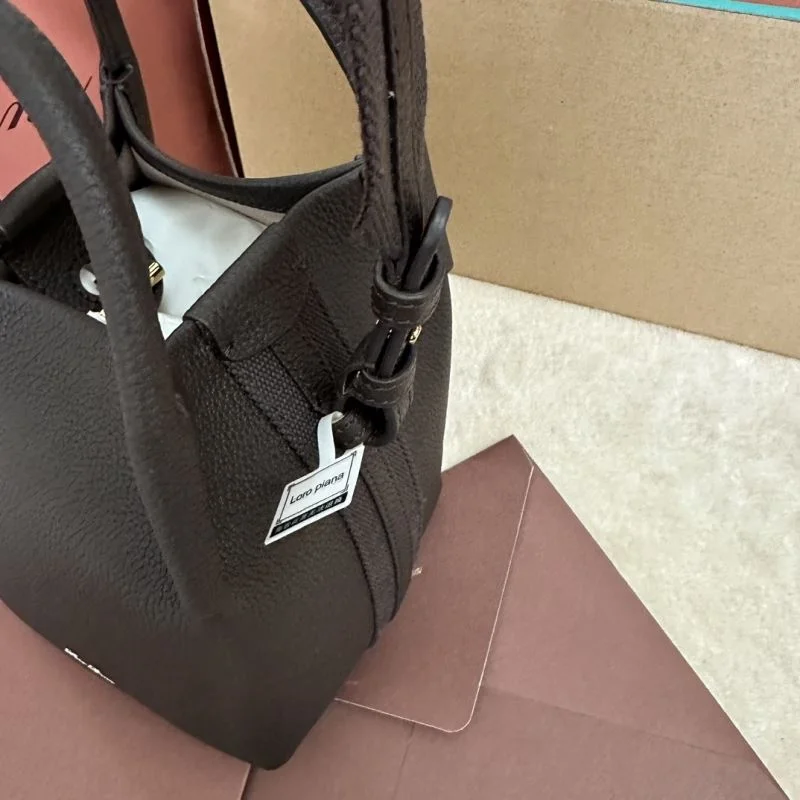 Loro Piana Bucket Bags SmoothTexture 44106