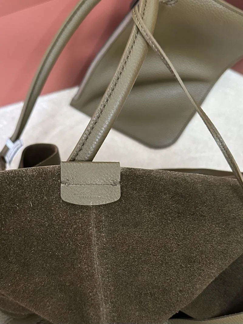 Functional Loro Piana Bucket Bags 44048