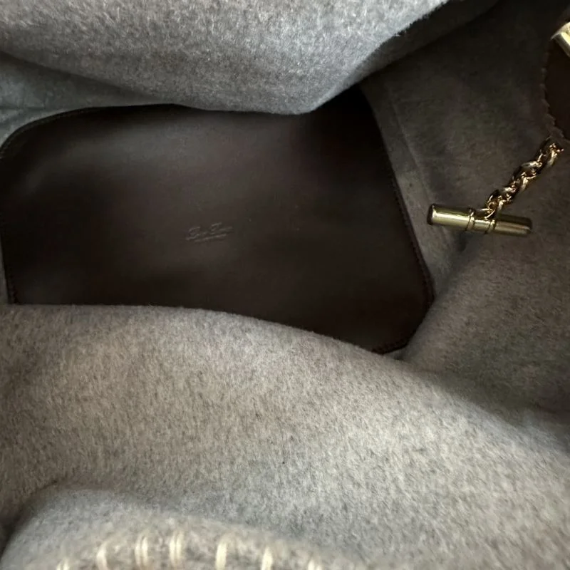 Loro Piana Bucket Bags Reliable 44087