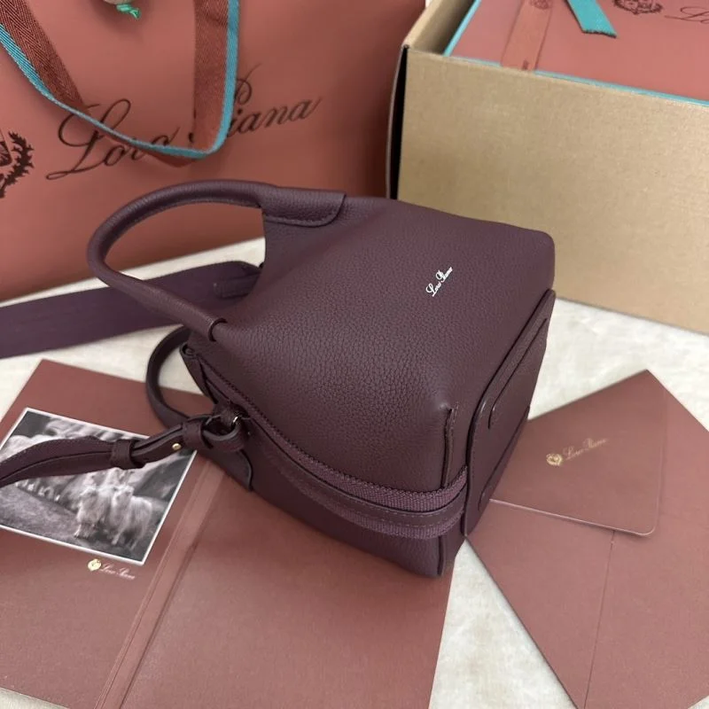 Practical Loro Piana Bucket Bags 44041