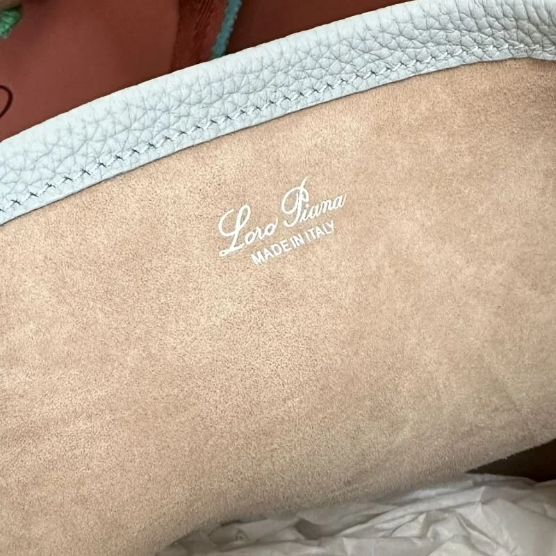 Loro Piana Bucket Bags Snug 44084