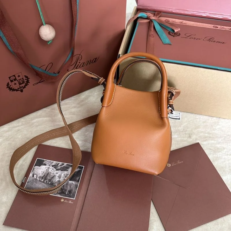 Breathable Loro Piana Bucket Bags 44028