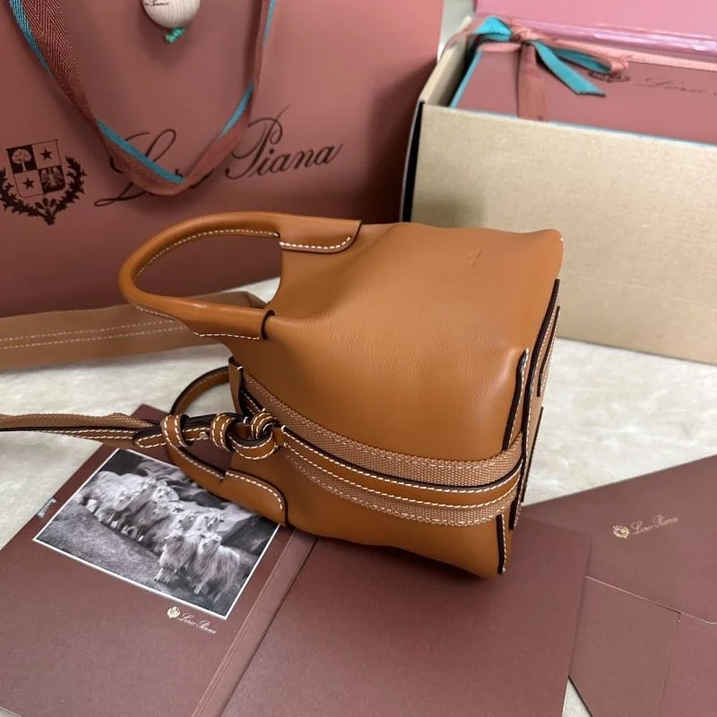 Breathable Loro Piana Bucket Bags 44028