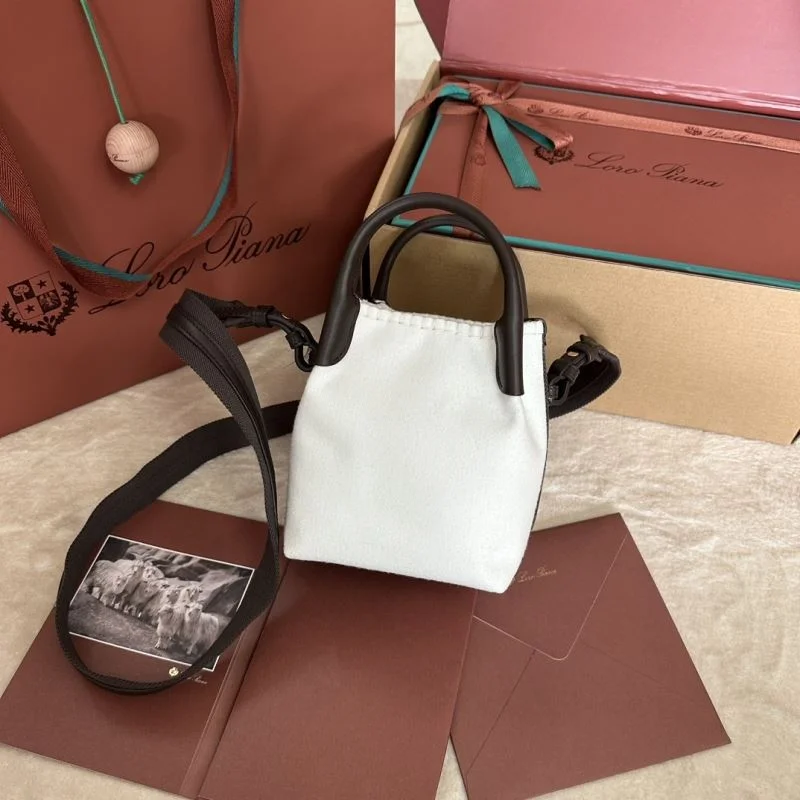 Loro Piana Bucket Bags Classic 44024