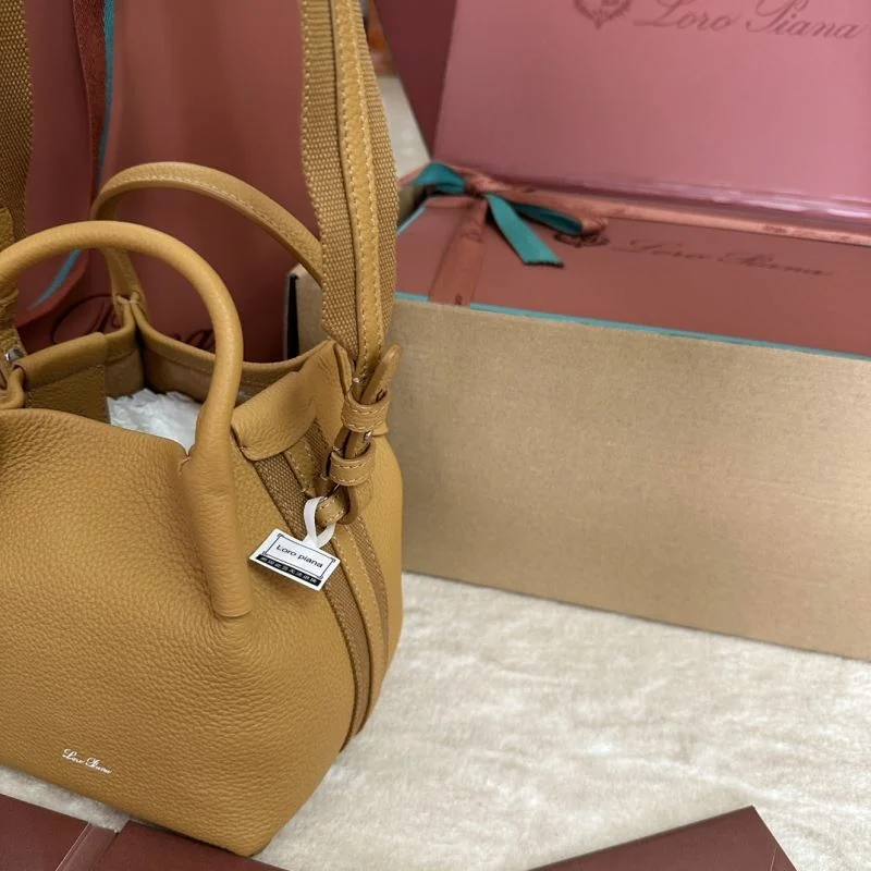 FreshLook Loro Piana Bucket Bags 44020
