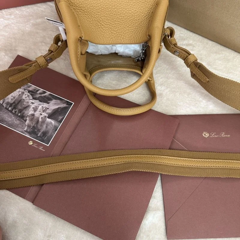 FreshLook Loro Piana Bucket Bags 44020