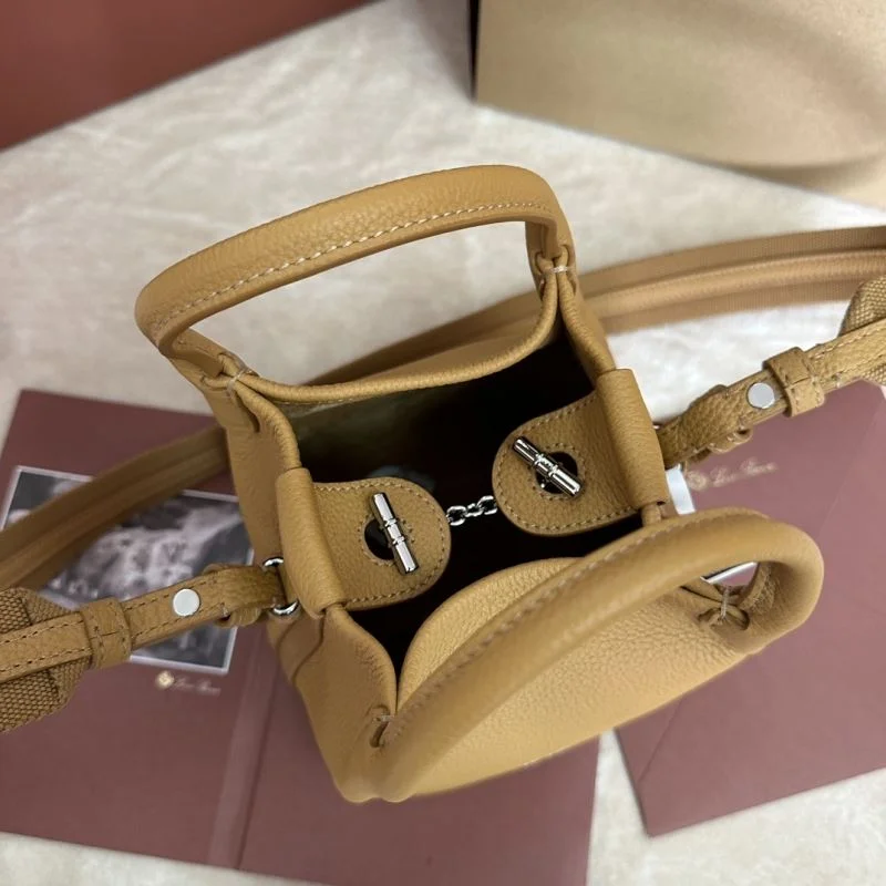 FreshLook Loro Piana Bucket Bags 44020
