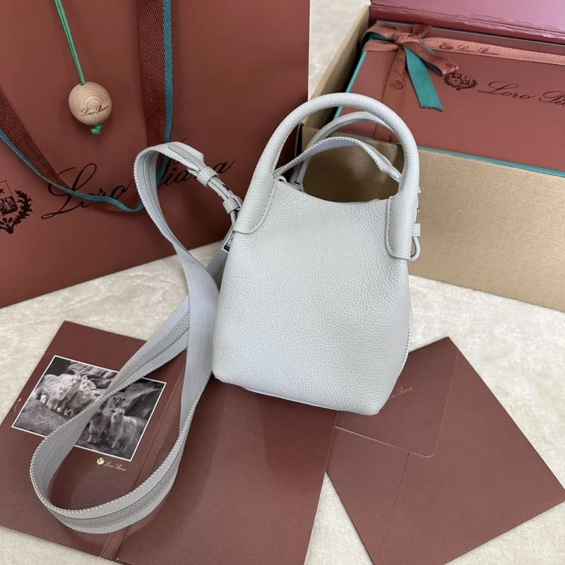 Supportive Loro Piana Bucket Bags 44018
