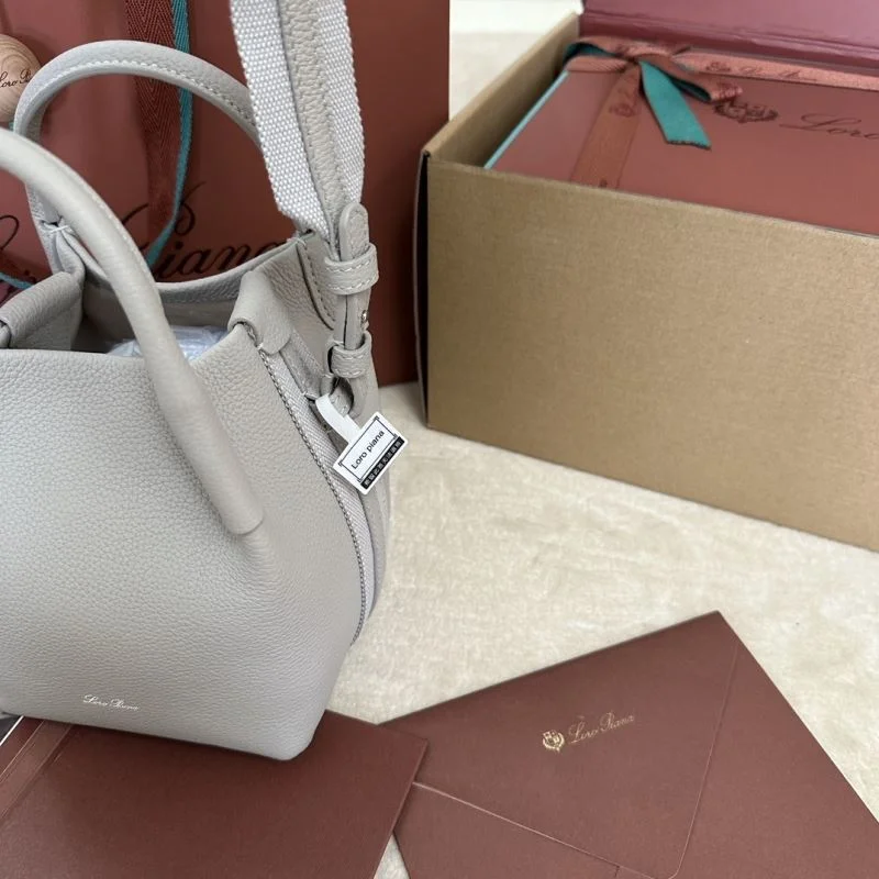 Supportive Loro Piana Bucket Bags 44018