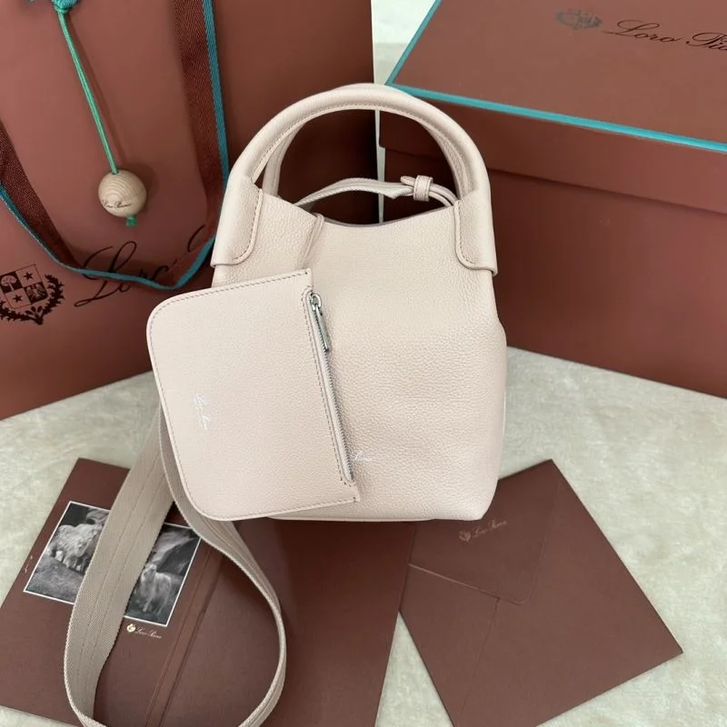 Loro Piana Bucket Bags EasyMatch 44058