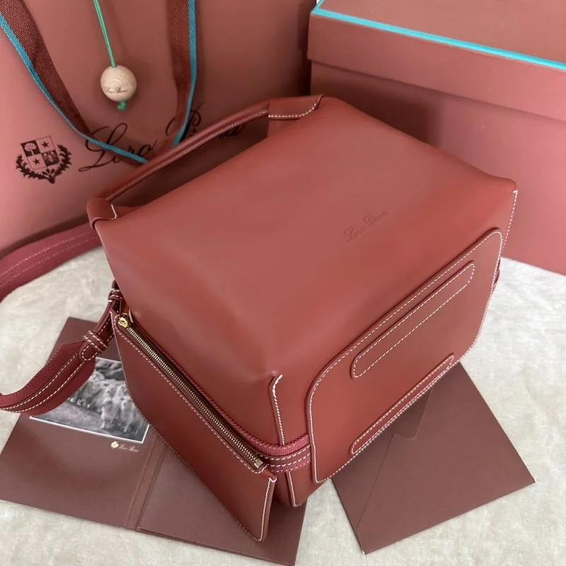 Loro Piana Bucket Bags Flexible 44057