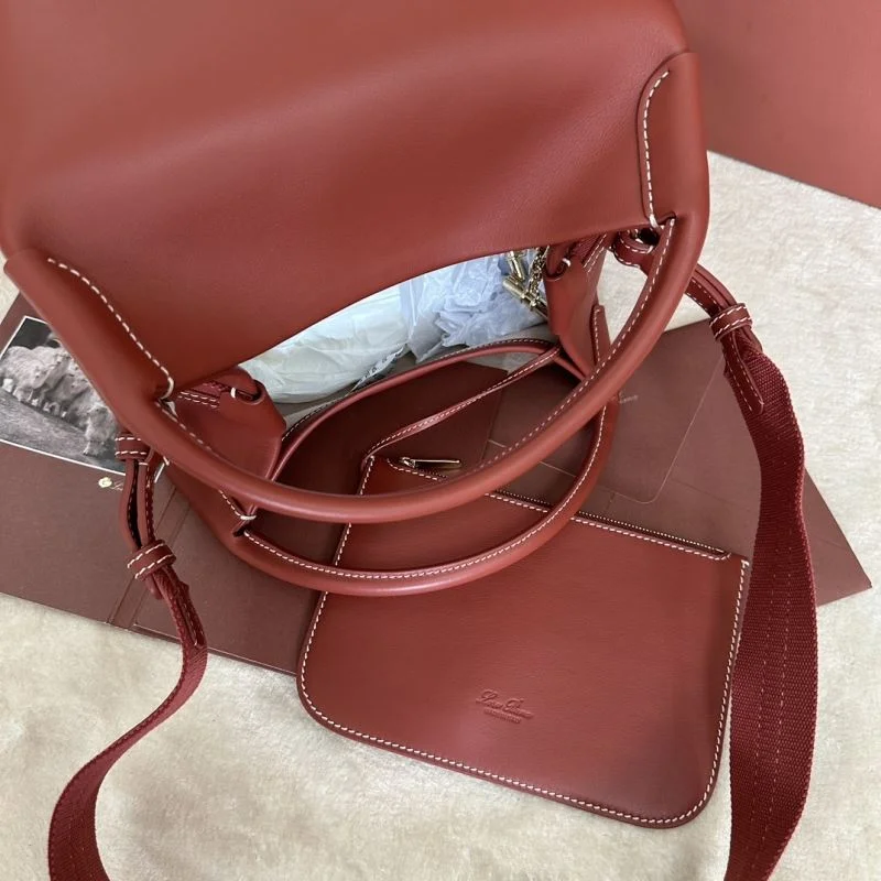 Loro Piana Bucket Bags Flexible 44057