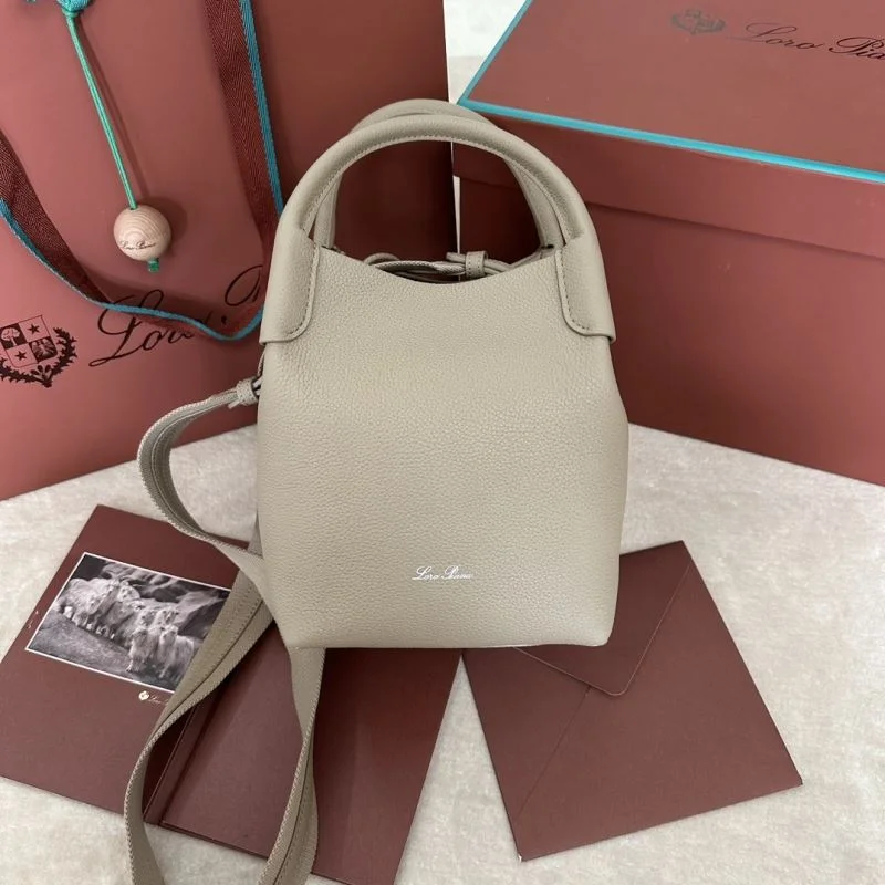 Loro Piana Bucket Bags UrbanStyle 44011