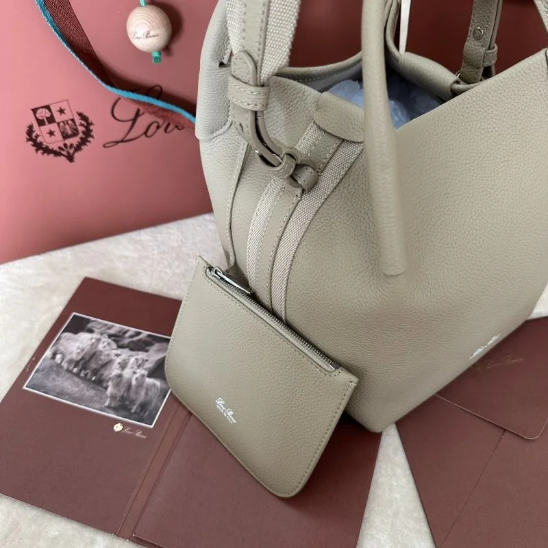 Loro Piana Bucket Bags UrbanStyle 44011