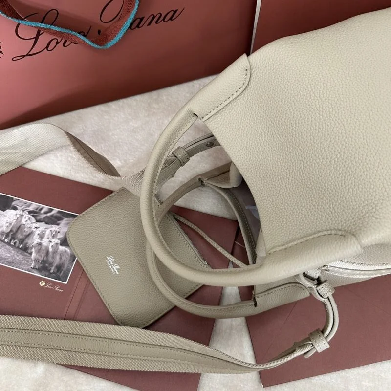 Loro Piana Bucket Bags UrbanStyle 44011