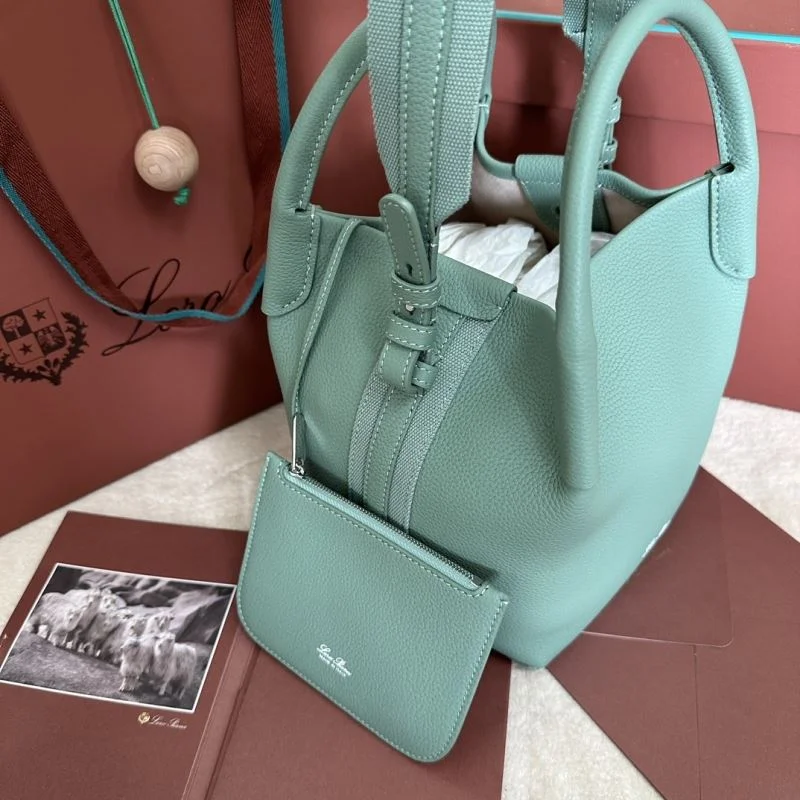 FlexibleFit Loro Piana Bucket Bags 44006