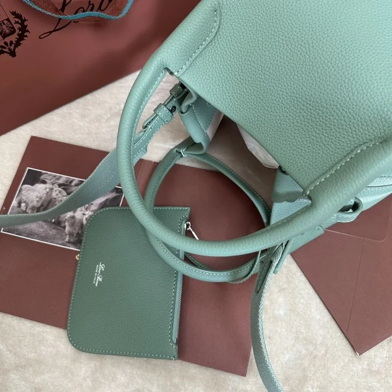 FlexibleFit Loro Piana Bucket Bags 44006